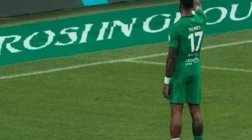 صدارة هدافي روشن.. إيفان توني يتفوق على كريستيانو رونالدو بفارق هدفين مريح